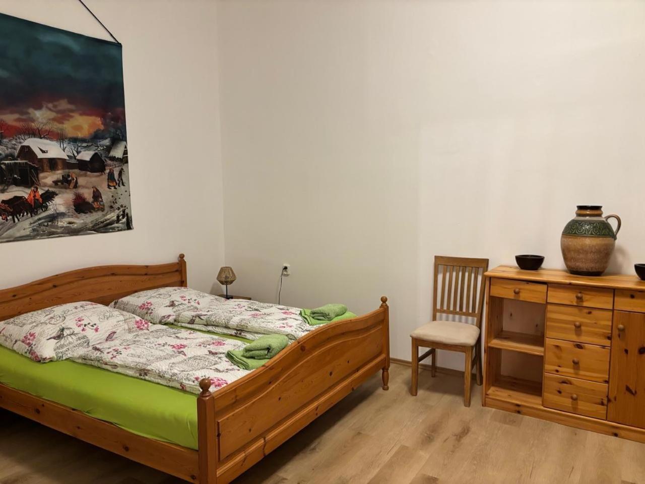 City Apartment Хеб Экстерьер фото