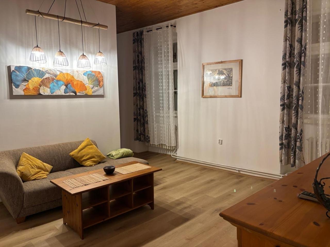 City Apartment Хеб Экстерьер фото